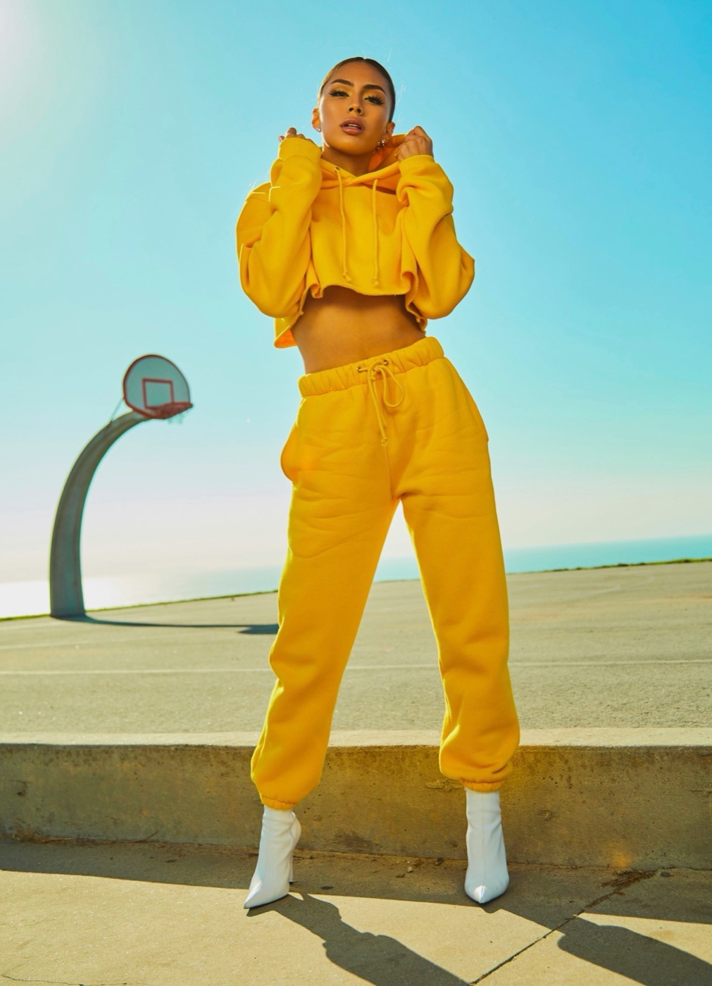 Here's How To Wear A Full Yellow Tracksuit